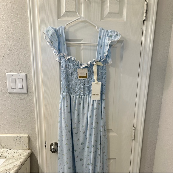 Dondolo Virginia Dress / Medium - NWT - Picture 2 of 4